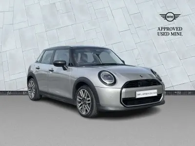 Używany Mini Cooper Hatch 113 kW (154 KM) 2025 Srebrny Hatchback
