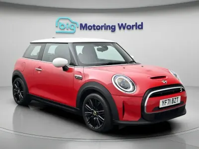 Used Mini Cooper S Hatch 135 kW (184 HP) 2021 Red Hatchback