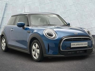 Used Mini Cooper Classic 134 HP (98 kW) 2022 Blue Hatchback