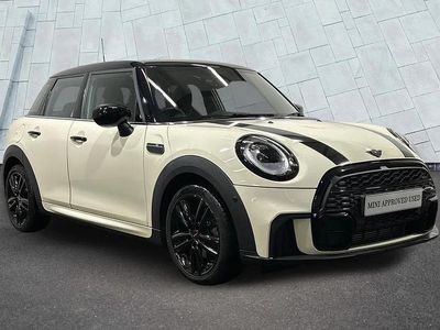 Used Mini Cooper Hatch 134 HP (98 kW) 2022 White Hatchback