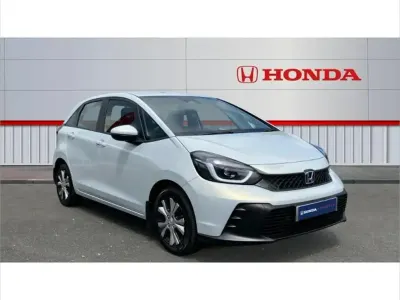 Used Honda Jazz Elegance 120 HP (88 kW) 2023 White Hatchback