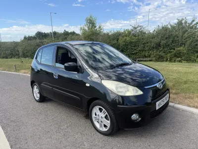 Used Hyundai i10 Comfort 77 HP (56 kW) 2009 Black Hatchback