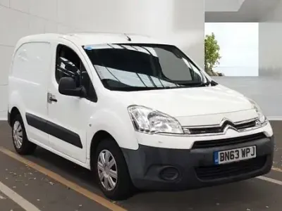 Used Citroën Berlingo 75 HP (55 kW) 2013 White MPV