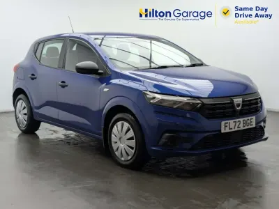 Używany Dacia Sandero Essentiel 100 KM (73 kW) 2022 Niebieski Hatchback