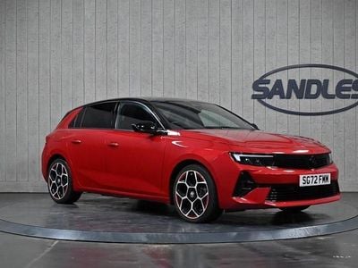 Used Vauxhall Astra GS Line 181 HP (133 kW) 2022 Red Hatchback