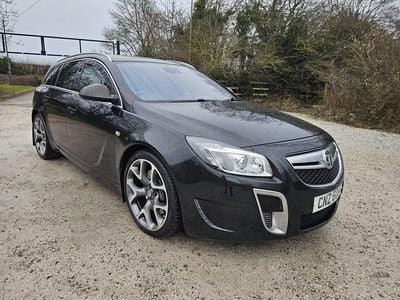 Used Vauxhall Insignia Sport 325 HP (239 kW) 2013 Black Estate