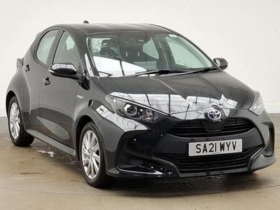 Used Toyota Yaris Hybrid 116 HP (85 kW) 2021 Black Hatchback