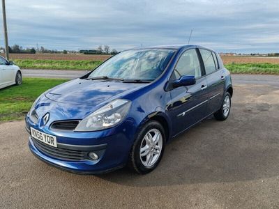 used Renault Clio 1.4 16V Dynamique 5dr