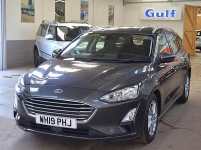 Used Ford Focus Zetec 95 HP (69 kW) 2025 Grey Estate