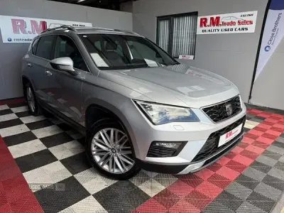 Usado Seat Ateca 4Drive 150 CV (110 kW) 2018 Plateado SUV