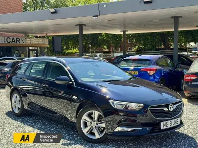 Used Vauxhall Insignia S 170 HP (125 kW) 2018 Blue Estate