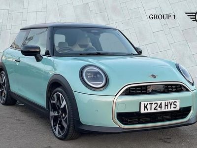 Used Mini Cooper Hatch 156 HP (114 kW) 2024 Green Hatchback