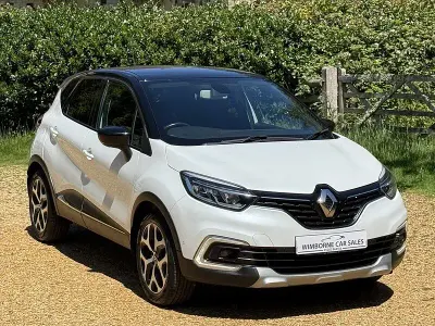 Used Renault Captur GT-Line 90 HP (66 kW) 2018 White/black SUV