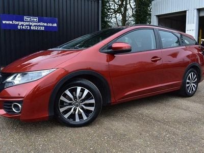 Used Honda Civic SE Plus 120 HP (88 kW) 2017 Red Estate