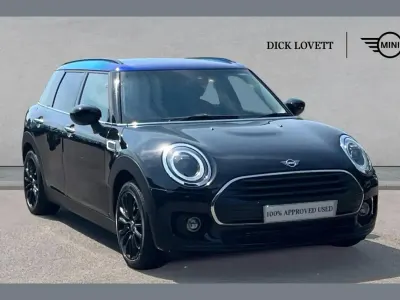Used Mini Cooper Clubman Classic 134 HP (98 kW) 2023 Black Estate