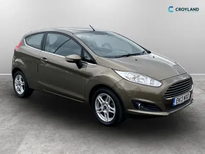 Used Ford Fiesta Zetec 125 HP (91 kW) 2013 Brown Hatchback