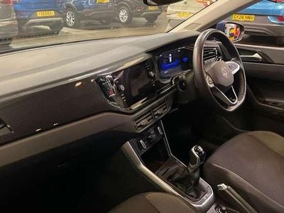 Used VW Polo Life 95 HP (69 kW) 2023 Reef blue metallic Hatchback