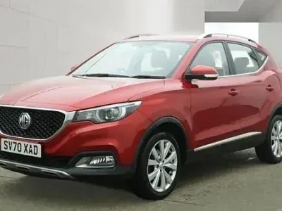 Usado MG ZS Excite 111 HP (81 kW) 2020 Vermelho SUV