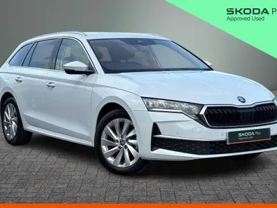 Used Skoda Octavia SE L 150 HP (110 kW) 2025 Moon white metallic Estate