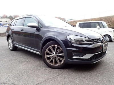 Used VW Golf VII 2015 Black Estate