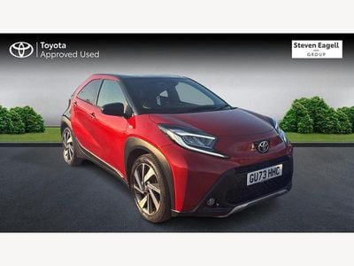 Used Toyota Aygo X 72 HP (52 kW) 2023 Red SUV