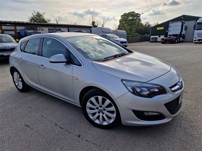 used Vauxhall Astra 1.6 CDTi ecoFLEX 94g Tech Line Hatchback 5dr Diesel Manual Euro 6 (s/s) (11