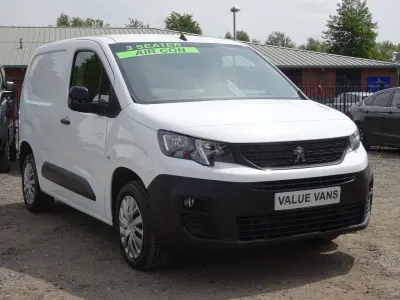 Used Peugeot Partner 2022 White MPV