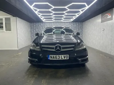 Begagnad Mercedes C250 AMG 2013 Svart Sportkupé