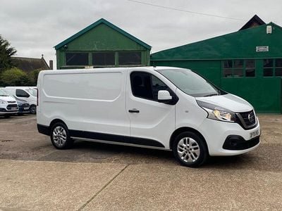 White Used 2020 Nissan NV300 Acenta Van | £11,495 (Expensive)