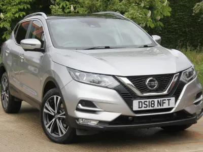 Used Nissan Qashqai N-Connecta 2018 Silver SUV