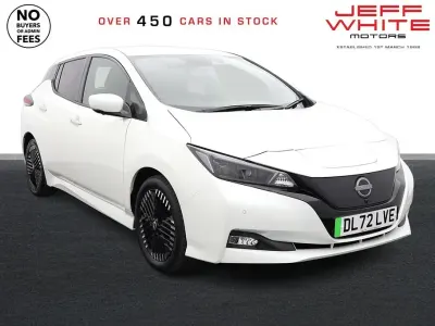Used Nissan Leaf Tekna 50 kW (68 HP) 2023 White Hatchback