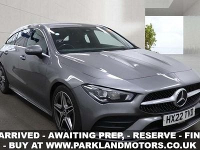 Begagnad Mercedes CLA180 AMG line 2022 Grå Sedan