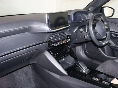 Used Peugeot 2008 Premium 129 HP (94 kW) 2021 Blue SUV
