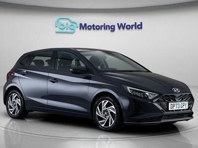 Used Hyundai i20 Advanced 101 HP (74 kW) 2023 Grey Hatchback