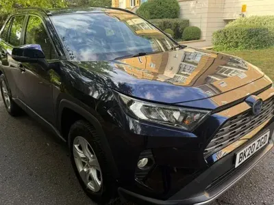Usado Toyota RAV4 218 HP (160 kW) 2022 SUV