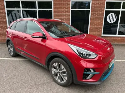 Used Kia e-Niro 2022 Red SUV