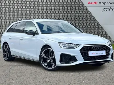 Used Audi A4 Black Edition 147 HP (108 kW) 2023 White Estate