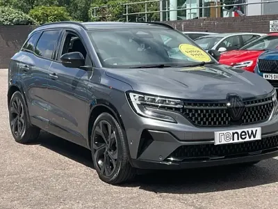 Used Renault Austral Iconic Esprit Alpine 200 HP (147 kW) 2025 Grey  SUV