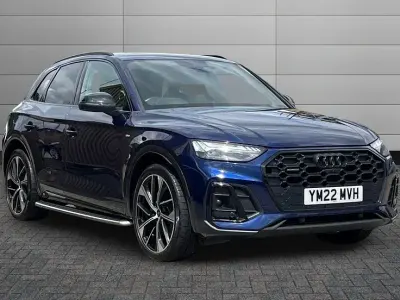 Used Audi Q5 Comfort 265 HP (194 kW) 2022 Navarra blue SUV