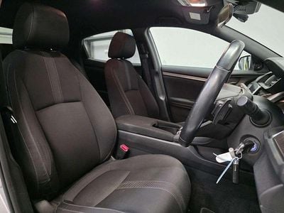 Used Honda Civic Sport 182 HP (133 kW) 2019 Silver Hatchback