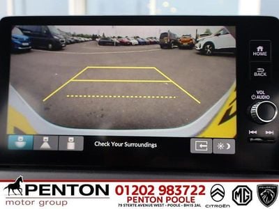 Used Honda HR-V Elegance 131 HP (96 kW) 2022 White SUV