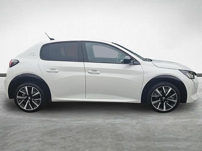 Used Peugeot 208 GT 99 HP (72 kW) 2022 White Hatchback