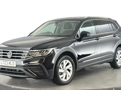 Used VW Tiguan Allspace Life 150 HP (110 kW) 2023 Black SUV