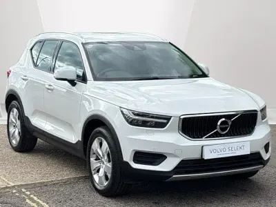 Begagnad Volvo XC40 Momentum 163 HK (119 kW) 2021 SUV