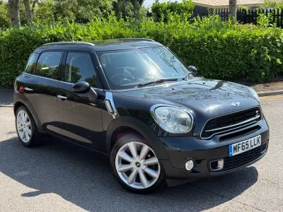 Used Mini Cooper SD 143 HP (105 kW) 2015 Black Hatchback