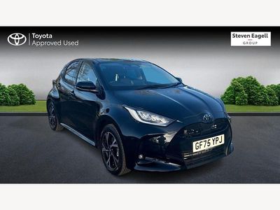 Used Toyota Yaris Hybrid Design 116 HP (85 kW) 2025 Black Hatchback