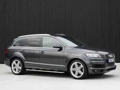 Używany Audi Q7 S-line plus 245 KM (180 kW) 2013 Szary SUV