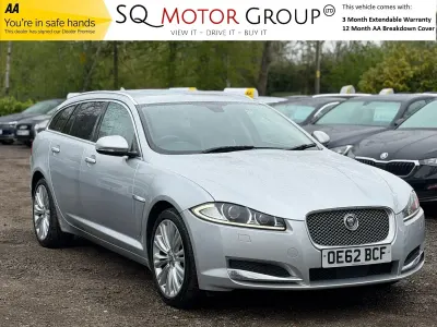 Used Jaguar XF Sportbrake Portfolio 200 HP (147 kW) 2012 Silver Estate