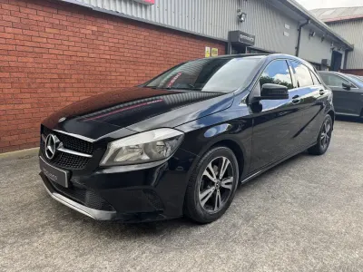 Begagnad Mercedes A180 SE 2017 Svart Halvkombi