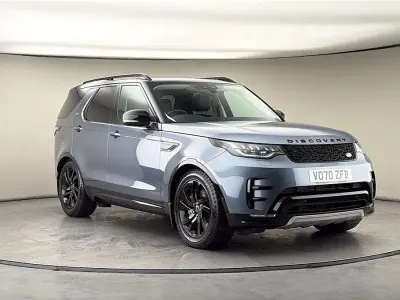 Usado Land Rover Discovery 5 Landmark 306 HP (225 kW) 2020 Azul SUV